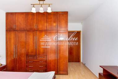 Продажба - Апартамент в Център,  Шумен