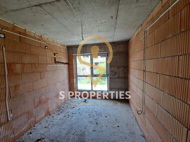 Vânzare - Apartament în Okrăjna bolnița - Generali,  Varna