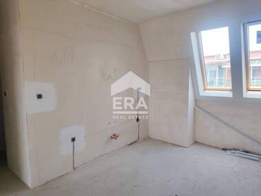Verkauf - Wohnung in Borowez,  Iambol