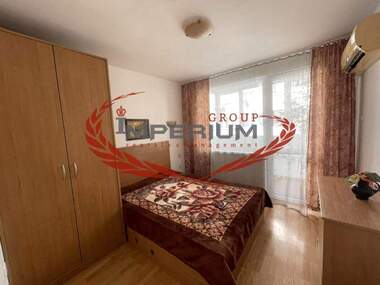 Închiriere - Apartament în Liatno kino Trakia,  Varna