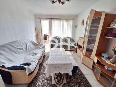 Satış - Apartman olarak Vazrojdenci,  Karcali