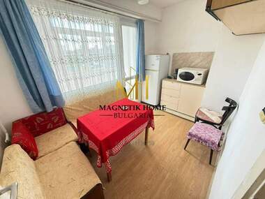 Miete - Wohnung in Izgrew,  Burgas