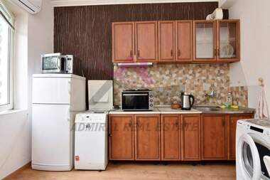 For rent - Apartment in Center,  Varna
