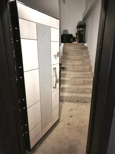 Vânzare - Apartament în Iztok,  Pernik