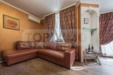 Închiriere - Apartament în Center,  Varna