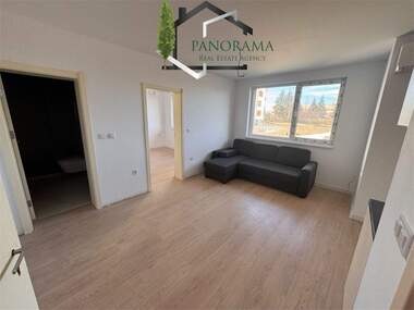 Verkauf - Wohnung in Trakia,  Schumen