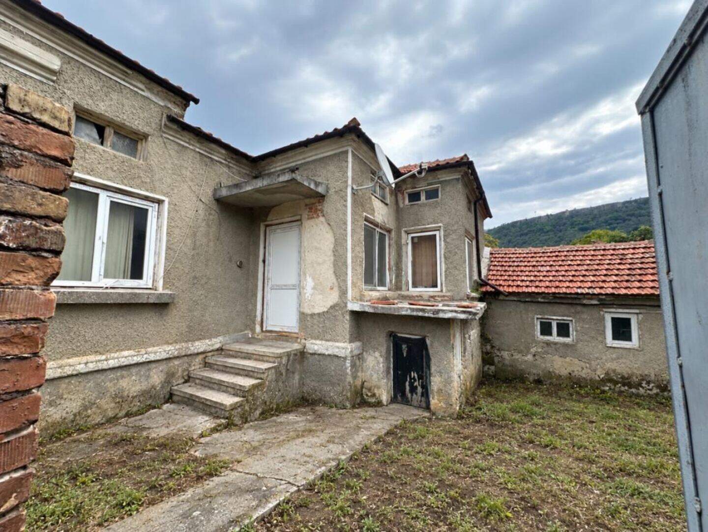 House in Provadia, Varna – photo 2