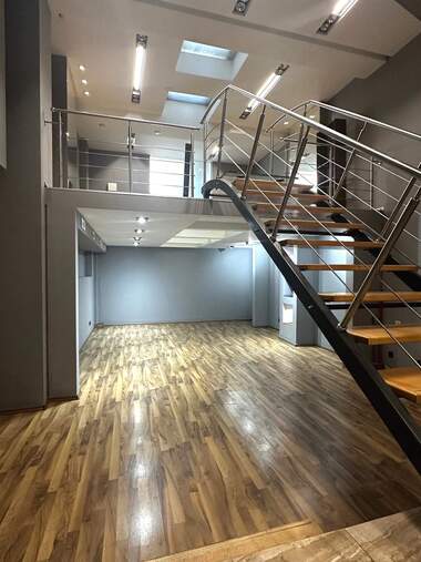 Verkauf - Büro/Laden/Schönheitssalon/Gastronomie/Zahnarztbüro in Center,  Plovdiv