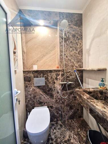 For sale - Apartment in 9-ti kvartal,  Pleven