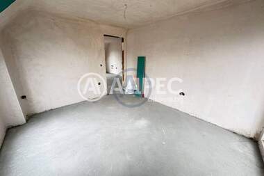 Vânzare - Apartament în Avtogara,  Varna
