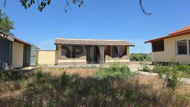 Vânzare - Casă în Dropla,  Dobrice