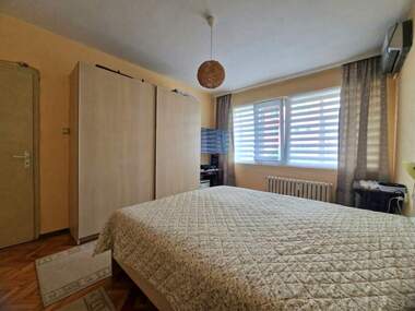 Продажба - Апартамент във Възраждане,  Русе