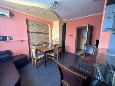 Ενοίκιο - Διαμέρισμα σε Запад,  Пазарджик