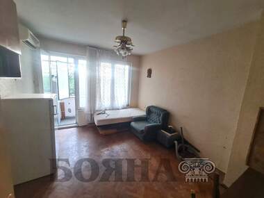 Vânzare - Apartament în Midia Enos,  Ruse