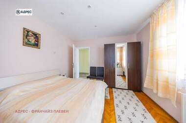 Vânzare - Casă în Aprilți,  Lovece