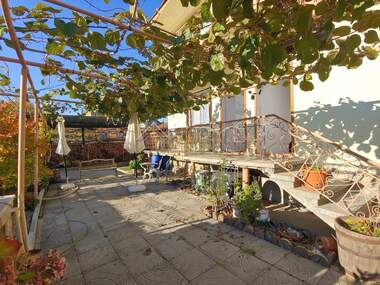 For sale - House in Kosharitsa,  Burgas