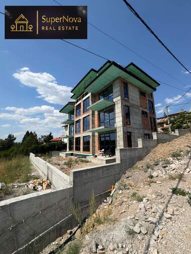 Vânzare - Apartament în Mineralni Bani,  Haskovo