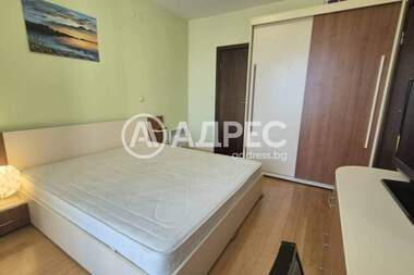 Închiriere - Apartament în Simeonovo,  Sofia