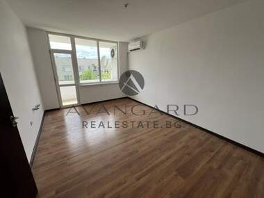 For sale - Apartment in Kiuchuk Parij,  Plovdiv