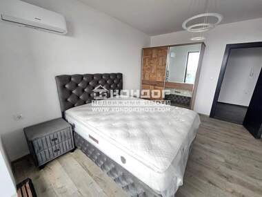 Vânzare - Apartament în Hristo Smirnenski,  Plovdiv
