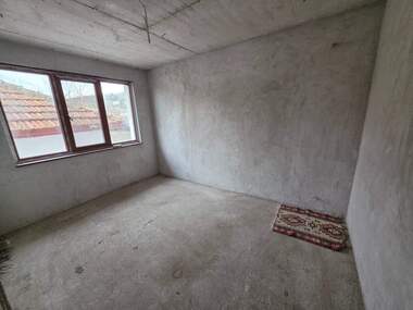 Satış - Ev olarak Razboyna,  Targovishte