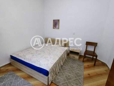 Închiriere - Apartament în Center,  Varna