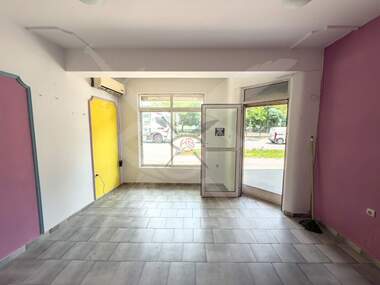 For sale - Store/Office/Storage/Beauty saloon/Venue/Dental office in Kamenica 1,  Plovdiv