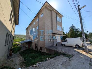 Vânzare - Spațiu industrial în Samovodene,  Veliko Tărnovo