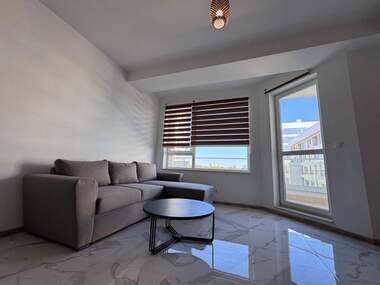 Închiriere - Apartament în Slaveîkov,  Burgas