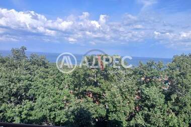 For sale - Apartment in k.k. Chayka,  Varna