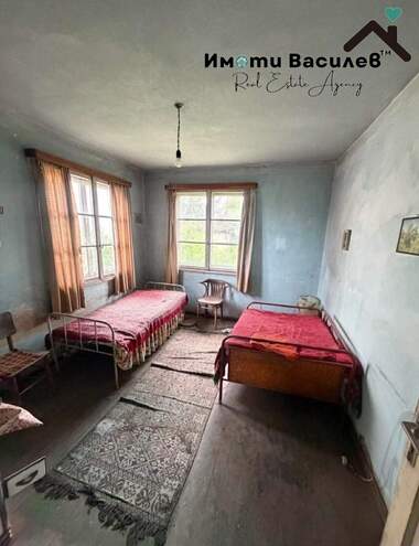 For sale - House in Opicvet,  Sofia Oblast