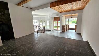 Satış - Yer/Dükkan/Ofis/Depo/Güzellik salonu olarak Vazrajdane,  Razgrad