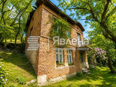 Продажба - Къща в Земен,  Перник