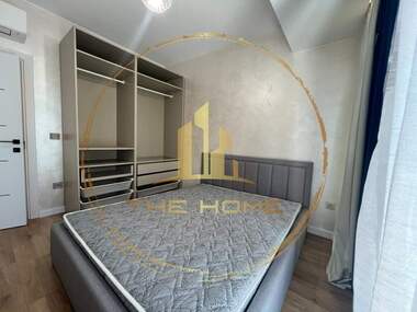 Închiriere - Apartament în Sea Garden,  Varna
