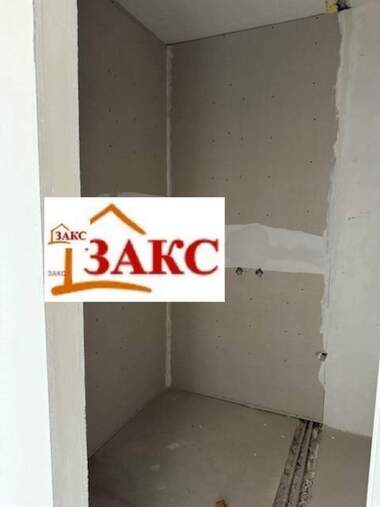 Продажба - Апартамент във Възрожденци,  Кърджали