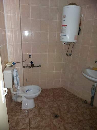 Verkauf - Laden/Büro/Lager/Schönheitssalon/Gastronomie in Waroscha,  Targowishte