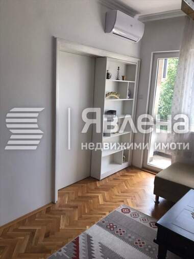 Miete - Wohnung in Zentar,  Burgas