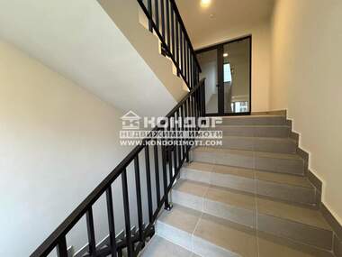 Vânzare - Apartament în Trakia,  Plovdiv