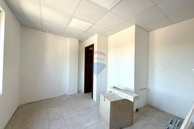 For sale - Store in Prisovo,  Veliko Tyrnovo