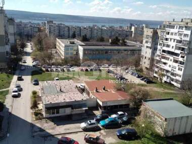 Verkauf - Wohnung in Mladost 2,  Warna