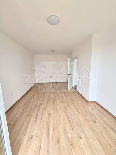 Продажа - Квартира в Пчелина,  Варна