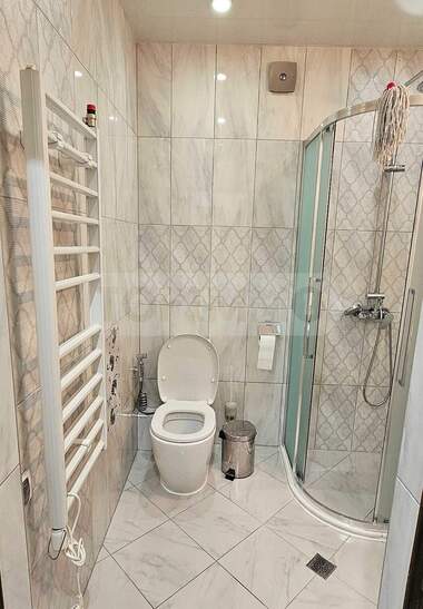Închiriere - Apartament în Levski,  Varna