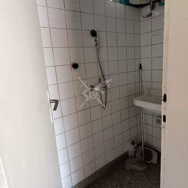 Satış - Apartman olarak Karnobat,  Burgas
