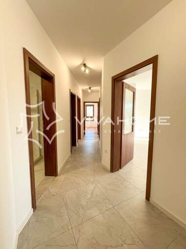 Продажба - Апартамент в Траката,  Варна