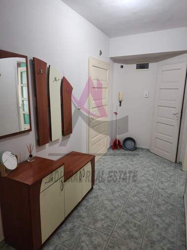 For rent - Apartment in Sportna zala,  Varna
