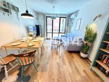 Închiriere - Apartament în Belite brezi,  Sofia