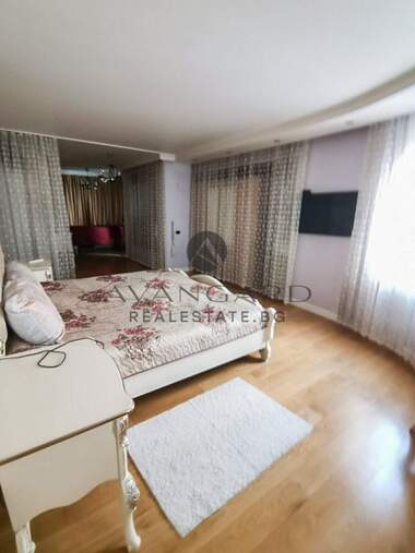 Продажба - Апартамент в Кършияка,  Пловдив
