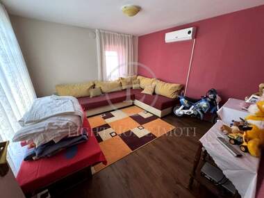 For sale - House in Novi Izvor,  Plovdiv