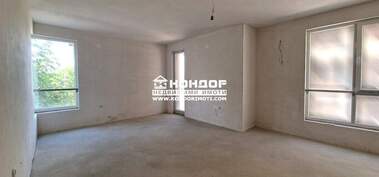 Vânzare - Apartament în Ostromila,  Plovdiv