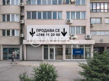Vânzare - Birou în HEI,  Varna